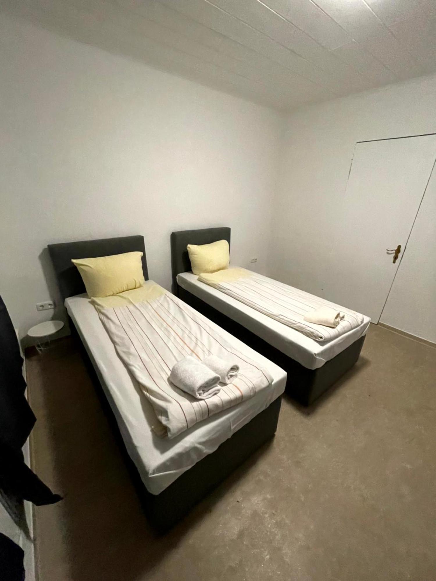 City Apartments Direkt Am Hauptbahnhof - Perfekt Fuer Pendler Und Monteure Ноймюнстер Екстер'єр фото