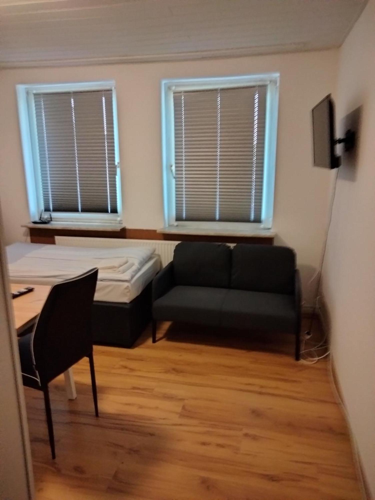 City Apartments Direkt Am Hauptbahnhof - Perfekt Fuer Pendler Und Monteure Ноймюнстер Екстер'єр фото
