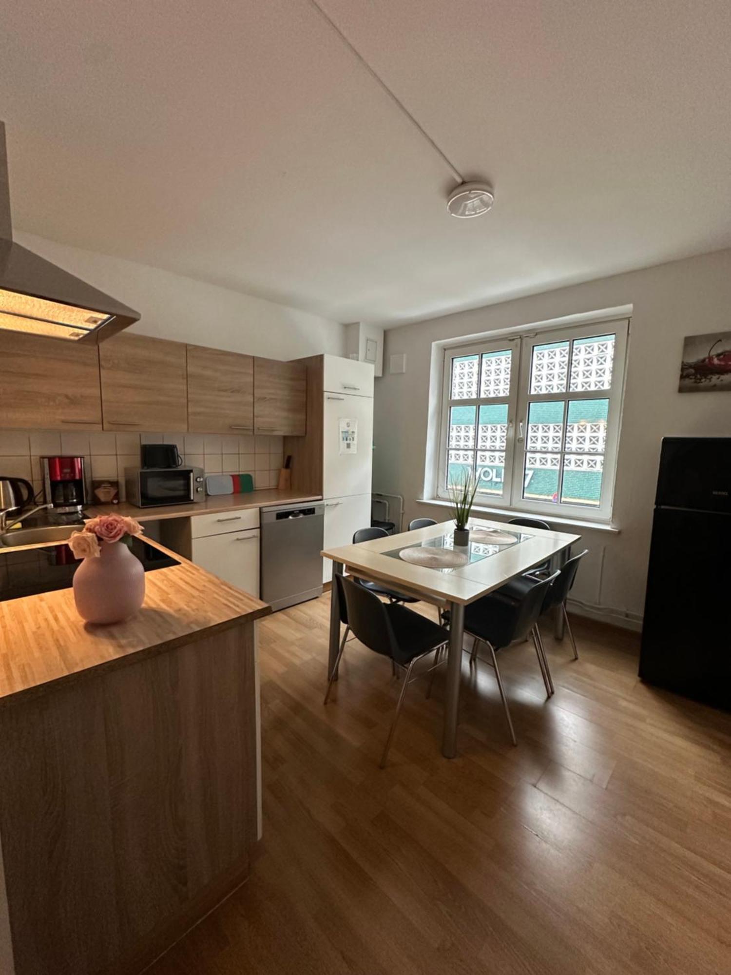 City Apartments Direkt Am Hauptbahnhof - Perfekt Fuer Pendler Und Monteure Ноймюнстер Екстер'єр фото