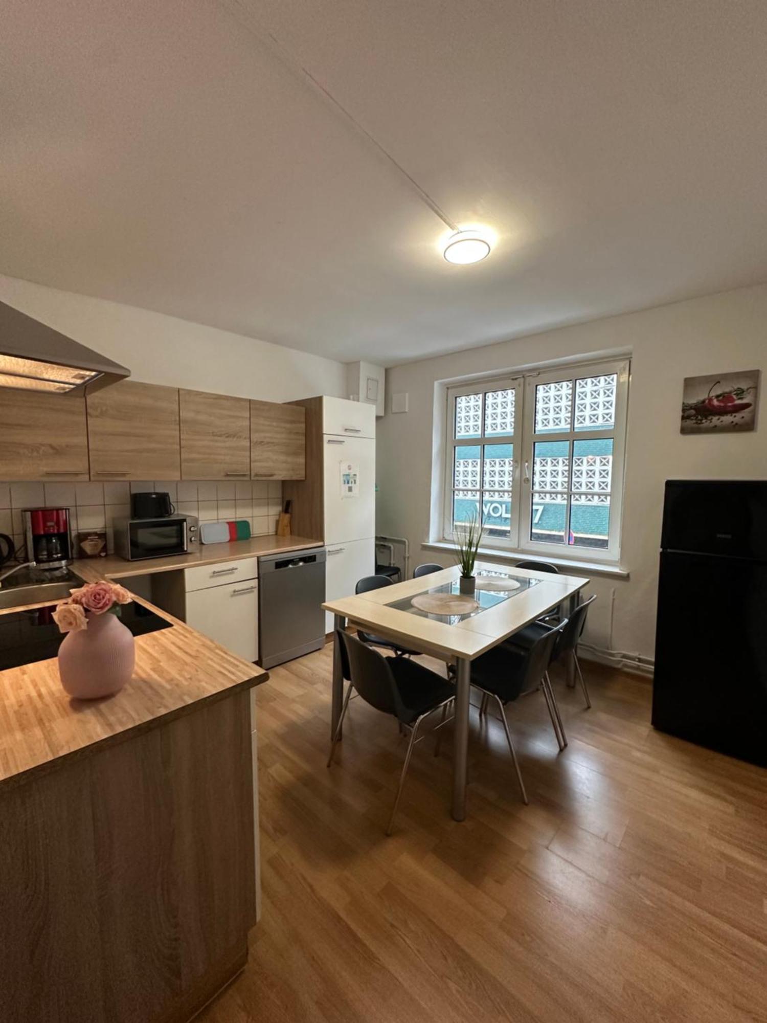 City Apartments Direkt Am Hauptbahnhof - Perfekt Fuer Pendler Und Monteure Ноймюнстер Екстер'єр фото